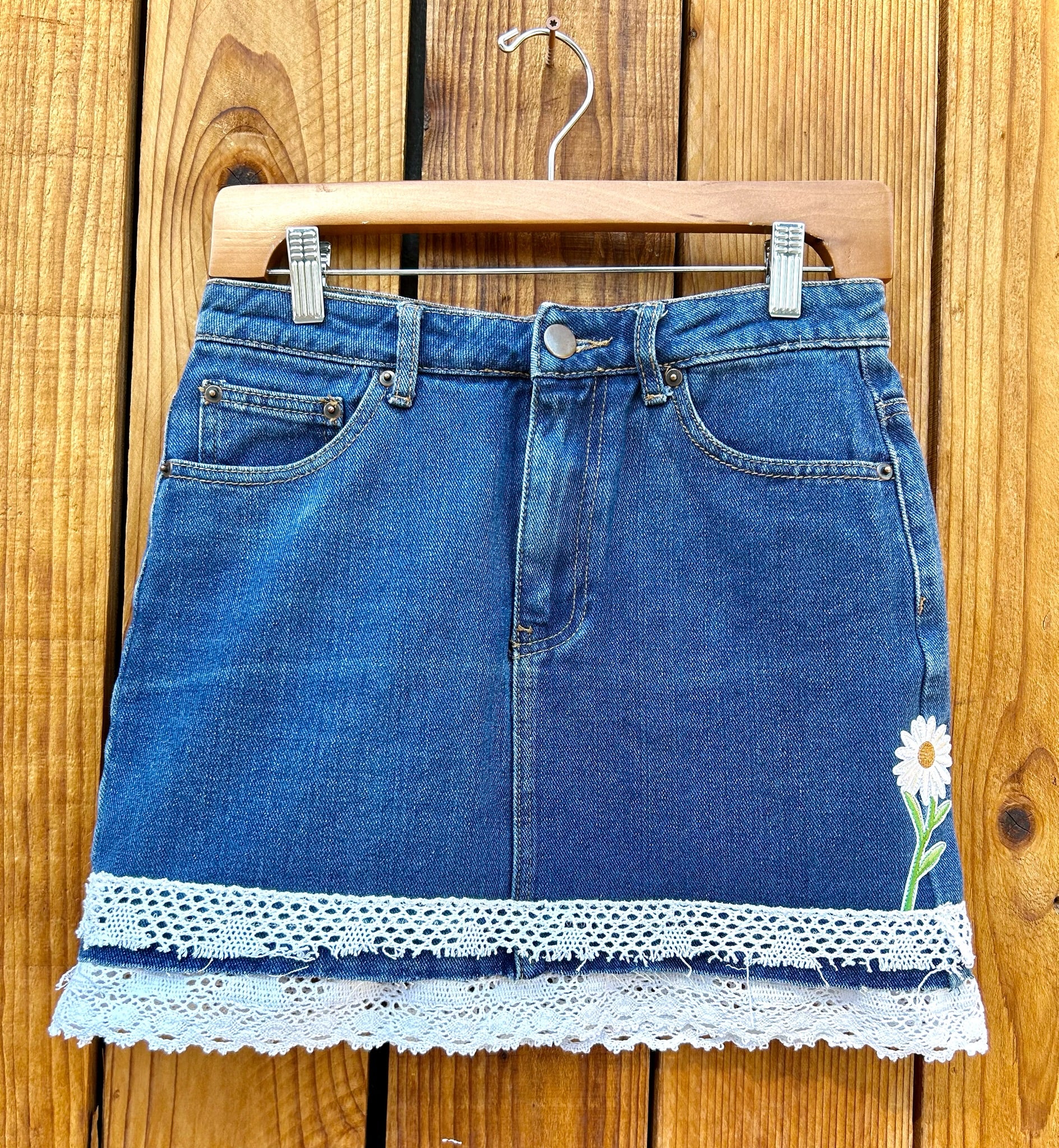 Ladies skirt blue and white double lace Size S