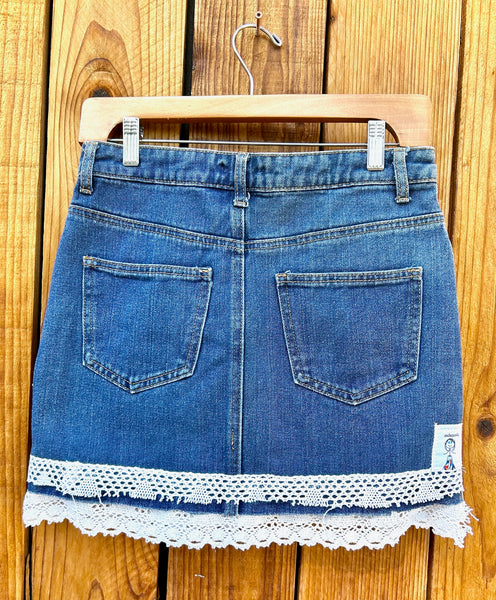 Ladies skirt blue and white double lace Size S